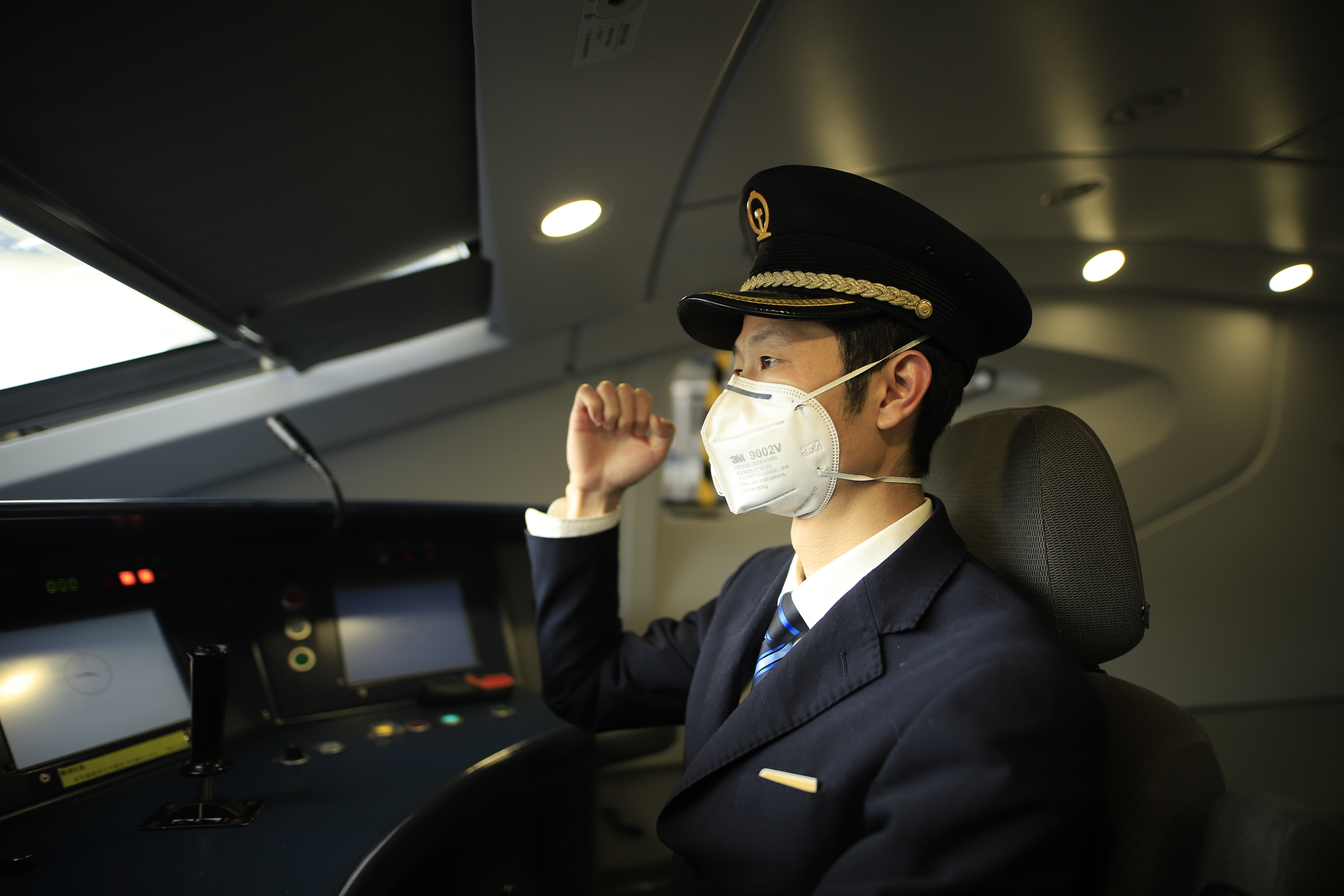 同心抗疫,贵阳机务段全力保障铁路运输高效畅通